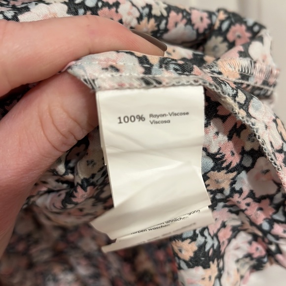 Cupshe Mckinley Ditsy Floral Button Front Dress - Picture 8 of 9